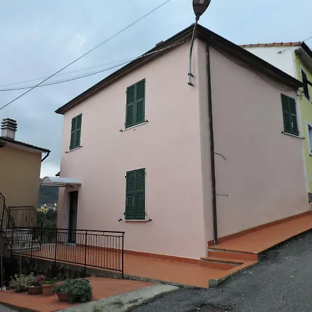Casa Sterinella * Follo Alto