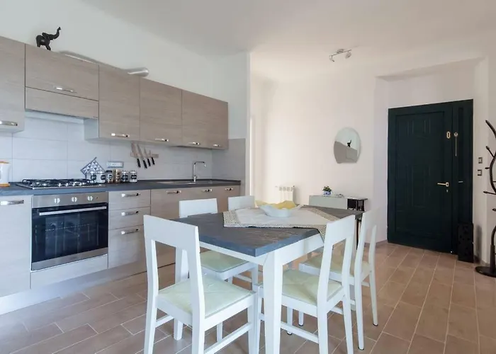 Casa Sterinella Follo Alto