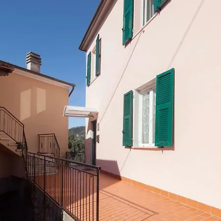 Casa Sterinella * Follo Alto