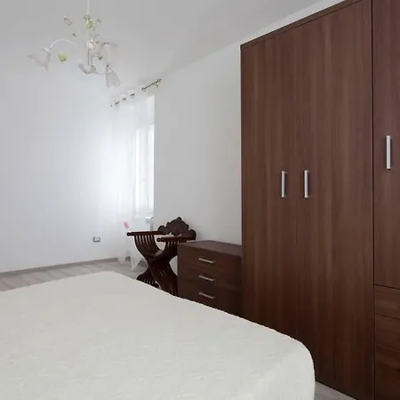 Casa Sterinella 펜션 *